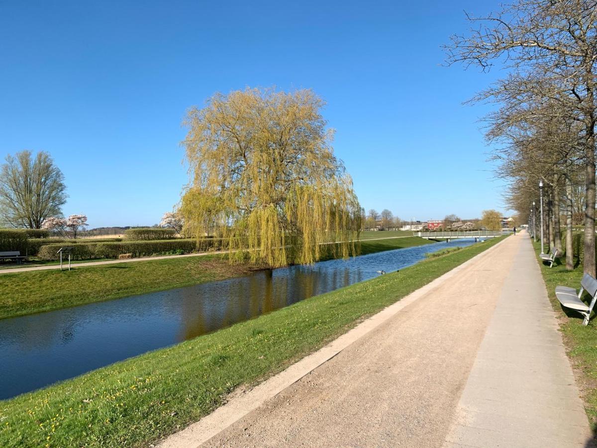 Appartamento Trash De Luxe Schleswig Esterno foto